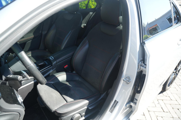 Mercedes-Benz A-Klasse 200 Business Solution AMG Wide screen Pano Dak