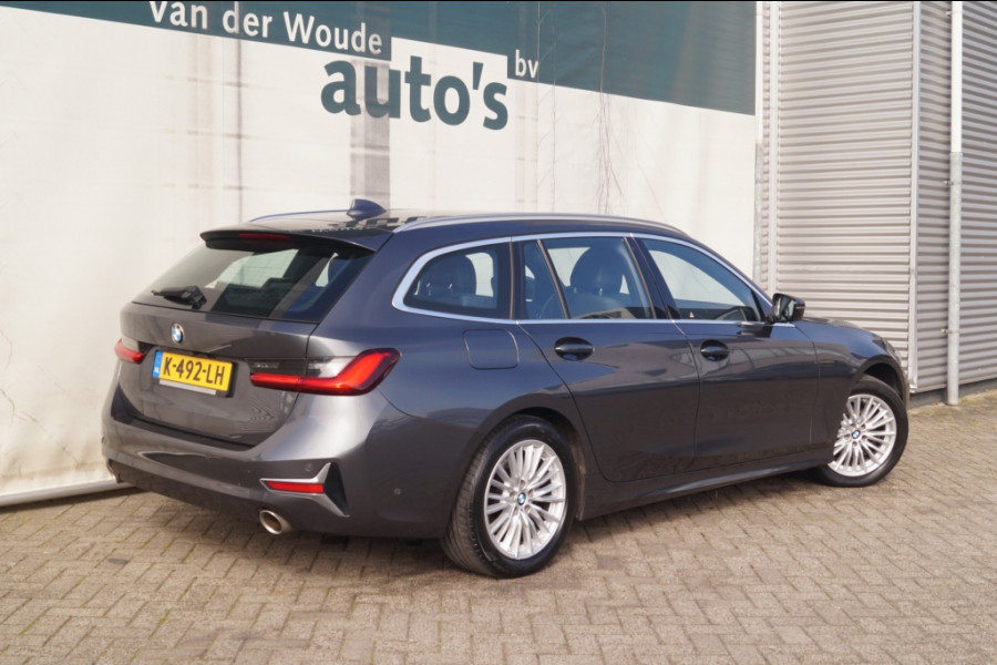 BMW 3 Serie Touring 318i High Executive Edition -LEER-CAM-NAVI-
