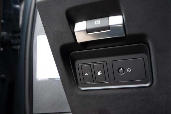 Land Rover Range Rover Evoque 1.5 P300e AWD R-Dynamic HSE Panoramadak Adapt. cruise Stuurverw. Zondag a.s. open!