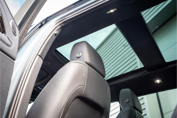 Land Rover Range Rover Evoque 1.5 P300e AWD R-Dynamic HSE Panoramadak Adapt. cruise Stuurverw. Zondag a.s. open!