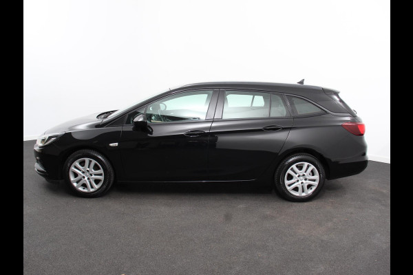 Opel Astra Sports Tourer 1.0 Turbo Online Edition Navigatie Apple Carplay/Android Auto Parkeer sensoren V+A Cruise Control Led
