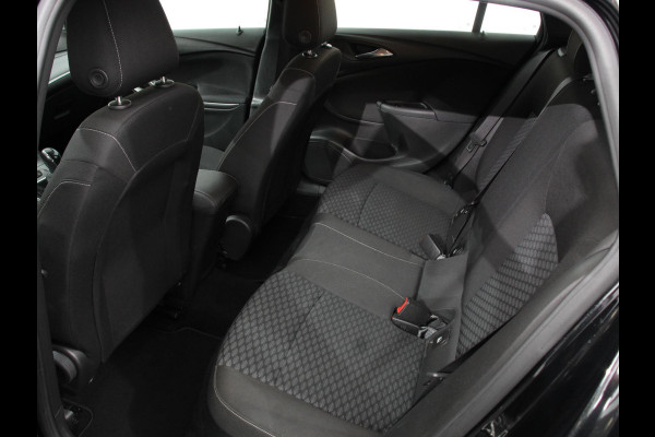 Opel Astra Sports Tourer 1.0 Turbo Online Edition Navigatie Apple Carplay/Android Auto Parkeer sensoren V+A Cruise Control Led