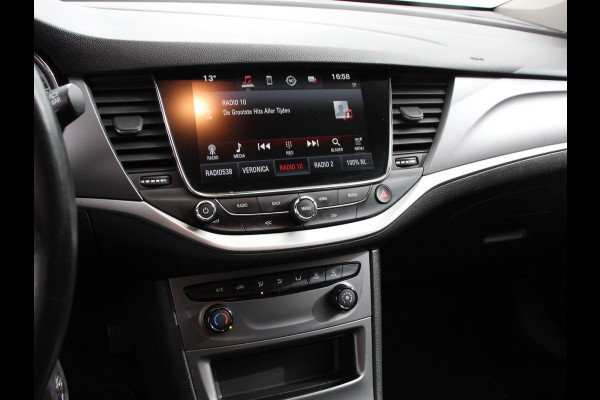 Opel Astra Sports Tourer 1.0 Turbo Online Edition Navigatie Apple Carplay/Android Auto Parkeer sensoren V+A Cruise Control Led