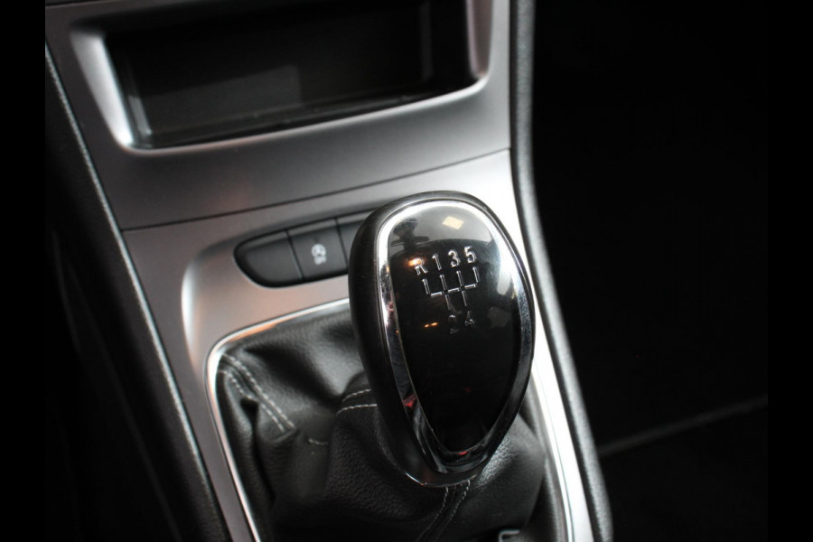 Opel Astra Sports Tourer 1.0 Turbo Online Edition Navigatie Apple Carplay/Android Auto Parkeer sensoren V+A Cruise Control Led