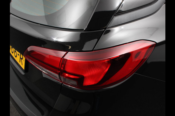 Opel Astra Sports Tourer 1.0 Turbo Online Edition Navigatie Apple Carplay/Android Auto Parkeer sensoren V+A Cruise Control Led