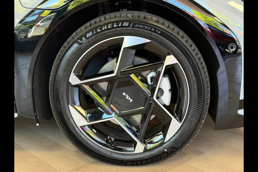 Kia EV4 GT-PlusLine 81.4 kWh SoH 100% 594KM BEREIK HUD NAVI CRUISE CLIMATE LED HARMAN KARDON