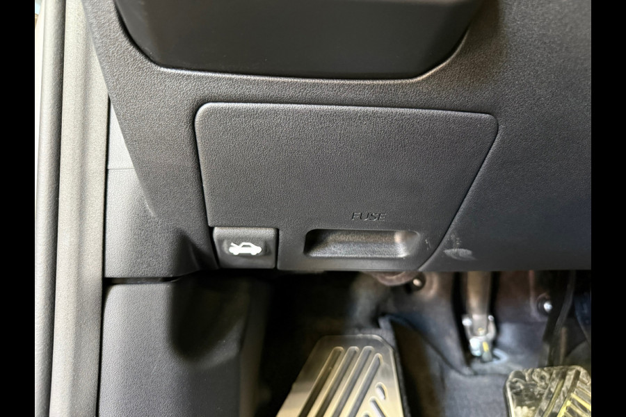 Kia EV4 GT-PlusLine 81.4 kWh SoH 100% 594KM BEREIK HUD NAVI CRUISE CLIMATE LED HARMAN KARDON