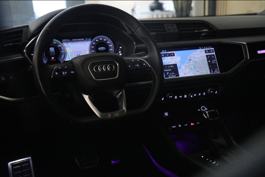 Audi Q3 Sportback 45 TFSI e S-Line PANO/SFEER/CAM/ACC/LANEASSIT/LEER/VOL