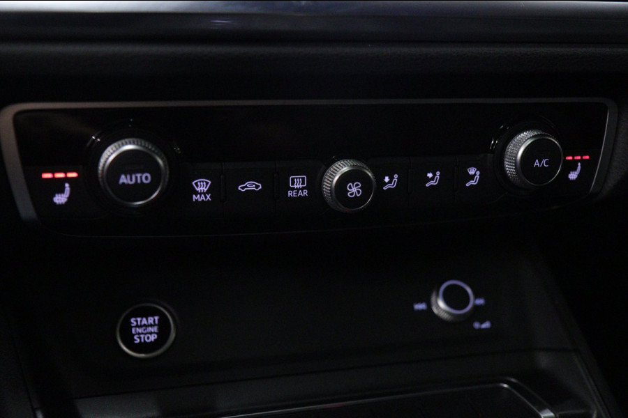 Audi Q3 Sportback 45 TFSI e S-Line PANO/SFEER/CAM/ACC/LANEASSIT/LEER/VOL