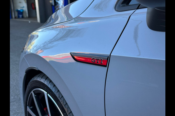 Volkswagen Golf 2.0 TSI GTI Clubsport 45 301Pk