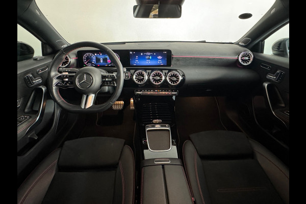 Mercedes-Benz A-Klasse 200 AMG Pano|Memory|HuD|Burmes|1e Eig