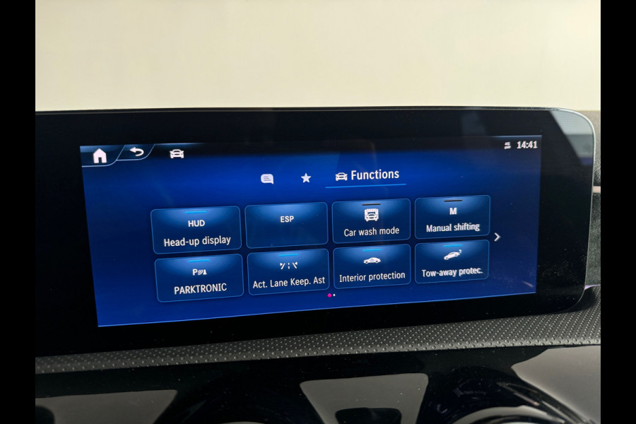 Mercedes-Benz A-Klasse 200 AMG Pano|Memory|HuD|Burmes|1e Eig