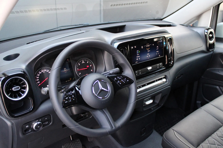 Mercedes-Benz Vito 116 CDI 163 PK Lang | BPM VRIJ | Multibeam LED | CarPlay | Camera | Dodehoek | MF Stuur | DAB | Climate control | 3-Zitter | Lederen bekleding | AV Edition