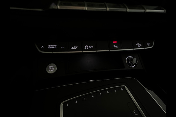 Audi Q5 50 TFSI e quattro Pro Line Pano|Luchtvering|Trekhaak