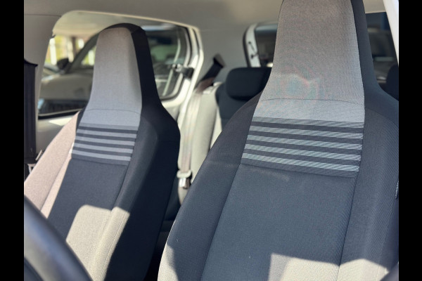 Volkswagen up! 1.0 BMT move up! 2019 WIT AIRCO Bleutooth NAP