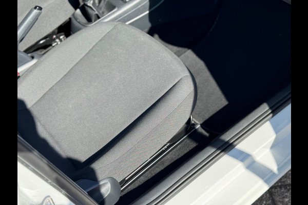 Volkswagen up! 1.0 BMT move up! 2019 WIT AIRCO Bleutooth NAP