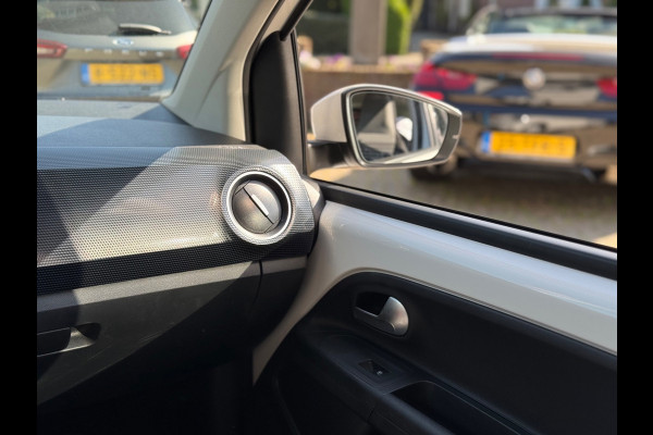 Volkswagen up! 1.0 BMT move up! 2019 WIT AIRCO Bleutooth NAP