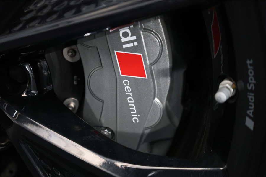 Audi RS6 Avant 4.0 TFSI quattro 600+PK BTW/KERAMISCH/SOFTCLOSE/VIRTUAL/B&O 3D/ACHTERASB/SFEER/PANO/22"/360 CAM/12 MND GARANTIE!