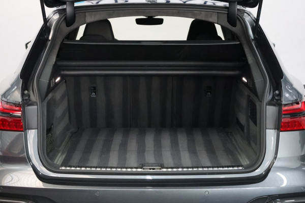 Audi RS6 Avant 4.0 TFSI quattro 600+PK BTW/KERAMISCH/SOFTCLOSE/VIRTUAL/B&O 3D/ACHTERASB/SFEER/PANO/22"/360 CAM/12 MND GARANTIE!