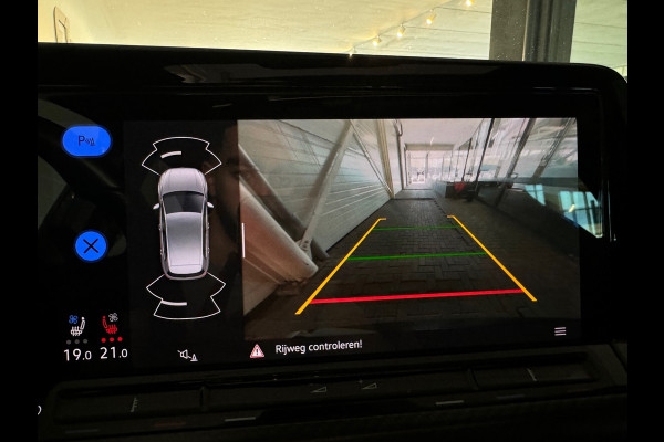 Volkswagen Golf 2.0 TSI R 4M Performance 20 Jahre Pano|Akra