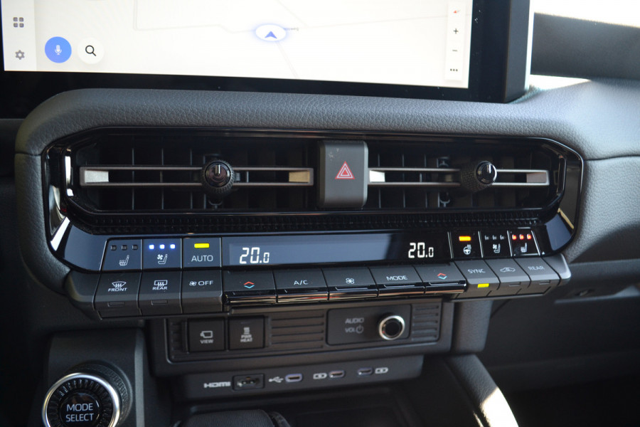 Toyota Land Cruiser 250 2.8 D-4D Standard Roof Window Van Professional