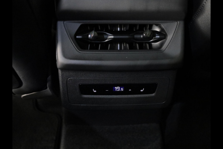Audi SQ6 e-tron quattro 100 kWh 490pk | Panoramadak | B&O Audio | Electrisch verstelbare voorstoelen + geheugen bestuurderstoel | MMI Experience Pro