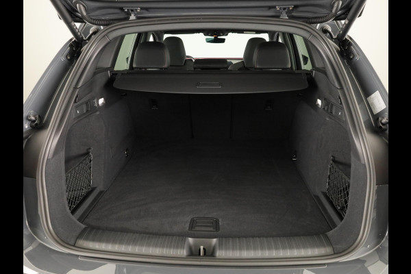 Audi SQ6 e-tron quattro 100 kWh 490pk | Panoramadak | B&O Audio | Electrisch verstelbare voorstoelen + geheugen bestuurderstoel | MMI Experience Pro