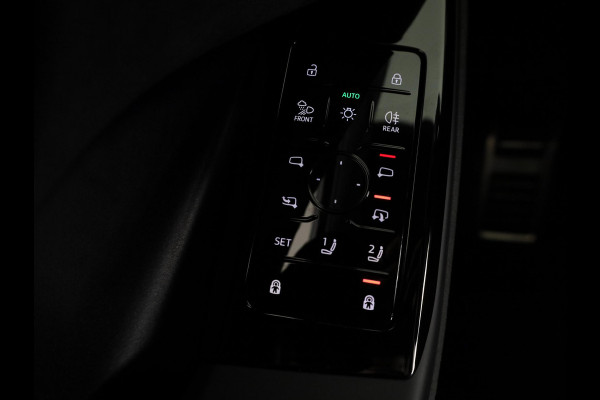 Audi SQ6 e-tron quattro 100 kWh 490pk | Panoramadak | B&O Audio | Electrisch verstelbare voorstoelen + geheugen bestuurderstoel | MMI Experience Pro