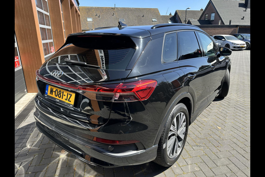 Audi Q4 e-tron 40 Launch edition Advanced Plus 77 kWh | Panoramadak | Sonos | Black optic pakket | NL-Auto |