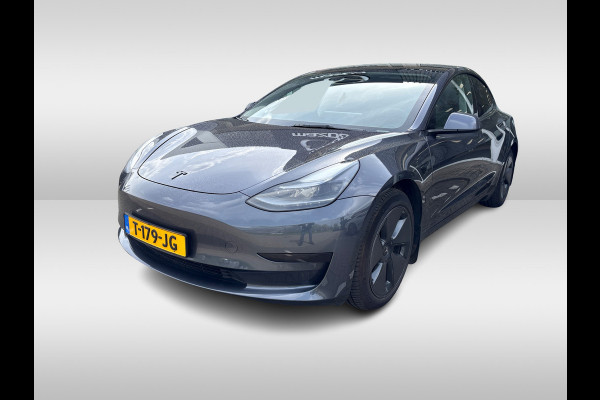 Tesla Model 3 Standard RWD Plus 60 kWh / SOH 90% / FACELIFT / Warmtepomp / Autopilot / Panoramadak / Camera / Leder / 18'' / Leder / Premium Audio