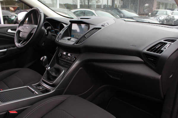 Ford Kuga 1.5 EcoBoost Trend Ultimate / Trekhaak / Navigatie / Parkeerhulp achter / 17'' / Bluetooth / Cruise Control