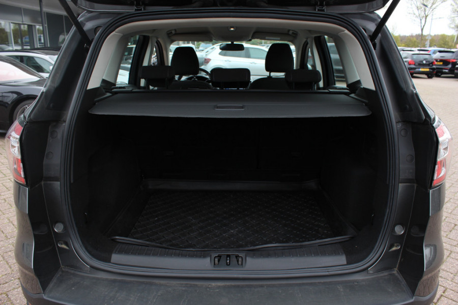 Ford Kuga 1.5 EcoBoost Trend Ultimate / Trekhaak / Navigatie / Parkeerhulp achter / 17'' / Bluetooth / Cruise Control