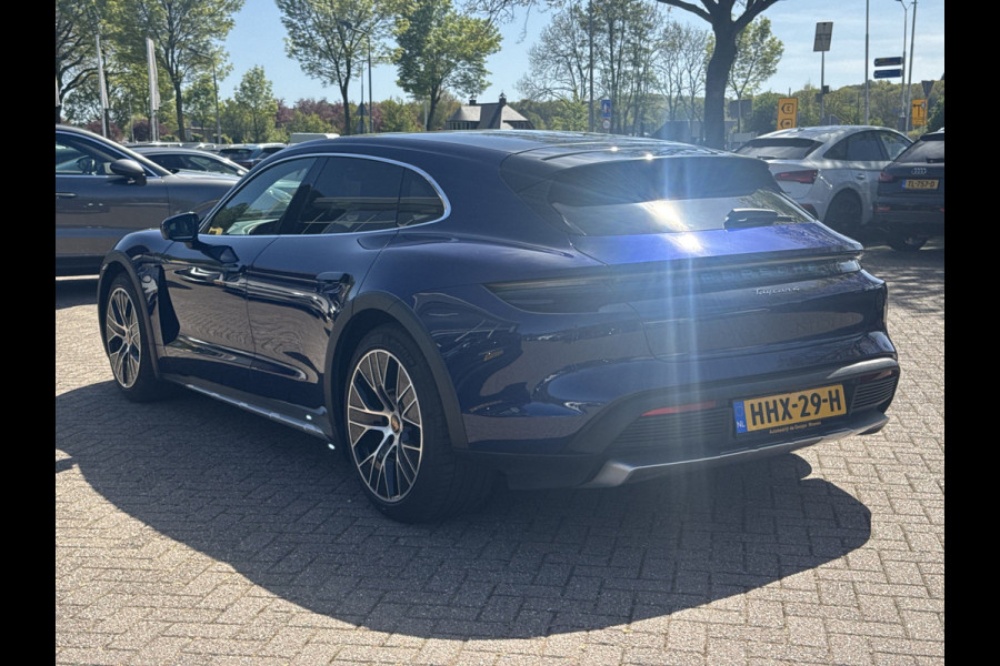 Porsche Taycan Cross Turismo 93 kWh / SOH 93,7% / Panoramadak / 360Camera / Luchtvering / Sportchrono / 20'' / Warmtepomp / Stoelverwarming 4x / DAB / CarPlay / Cruise Control