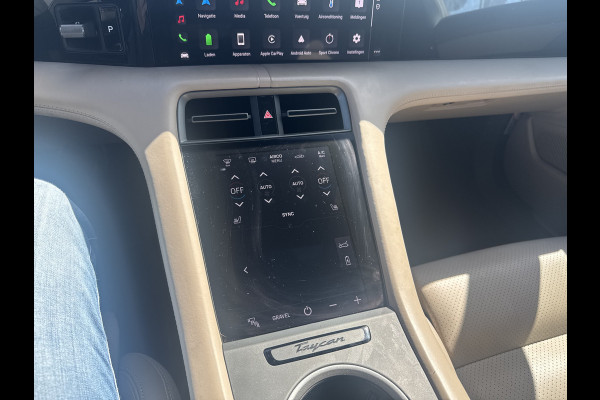 Porsche Taycan Cross Turismo 93 kWh / SOH 93,7% / Panoramadak / 360Camera / Luchtvering / Sportchrono / 20'' / Warmtepomp / Stoelverwarming 4x / DAB / CarPlay / Cruise Control