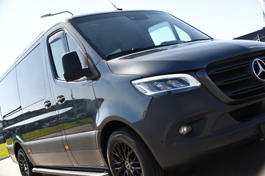Mercedes-Benz Sprinter 319 3.0 CDI L2H1 DC PB Edition 360 Camera, Cruise, Carplay, LED, Stoelverwarming, 190pk, Automaat, Trekhaak, 3500kg Trekhaak, Standakachel,Uniek!