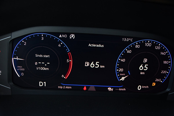 Volkswagen Transporter 2.0 TDI L2H1 30 DC 4Motion Bulli Virtual, Adaptieve Cruise, Camera, Carplay, LED, 2 x Schuifdeur, 150pk, 4x4, Automaat, Multimedia, Trekhaak, Uniek!