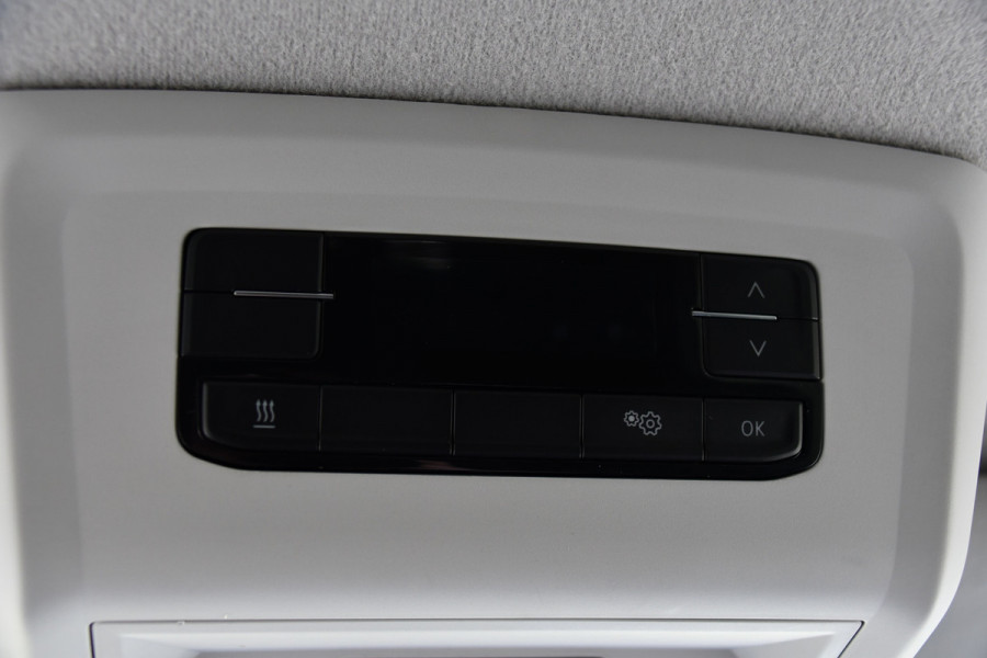 Volkswagen Transporter 2.0 TDI L2H1 30 DC 4Motion Bulli Virtual, Adaptieve Cruise, Camera, Carplay, LED, 2 x Schuifdeur, 150pk, 4x4, Automaat, Multimedia, Trekhaak, Uniek!
