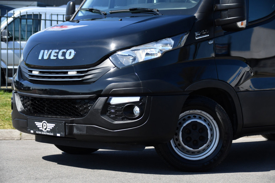 Iveco Daily 35S16V 2.3 352 H3 L Black Edition Camera, Airco, 3500kg Trekhaak, 155pk, Automaat, Clima, Navi, Uniek!