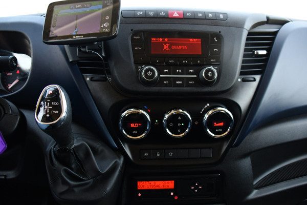 Iveco Daily 35S16V 2.3 352 H3 L Black Edition Camera, Airco, 3500kg Trekhaak, 155pk, Automaat, Clima, Navi, Uniek!