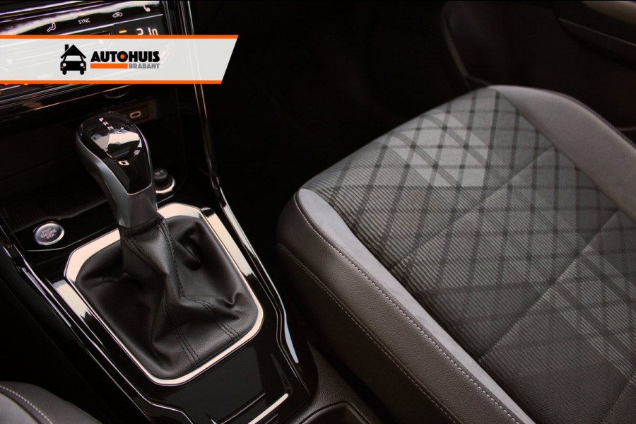 Volkswagen T-Roc 1.5 TSI DSG Aut. R-Line Pano, IQ.Light, Keyless