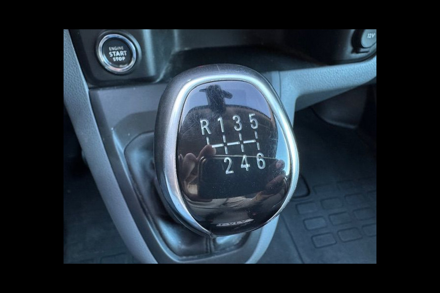 Opel Vivaro 2.0 CDTI L2 Innovation+ Edition BTW/BPM VRIJ Airco/ECC,Navigatie,Camera,HUD