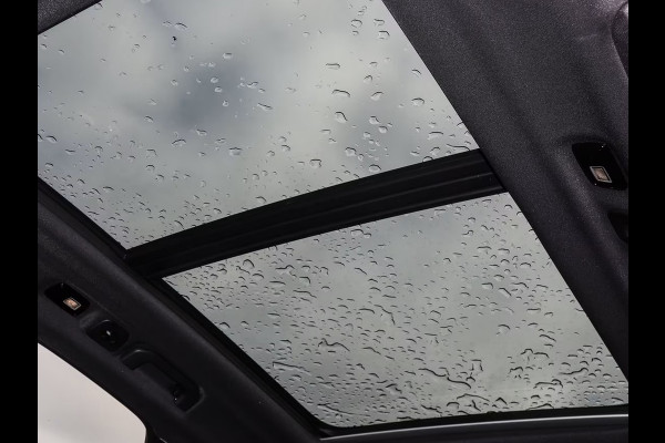 Volvo XC60 2.0 T8 Hybrid AWD Plus Bright (335kW/455PK) BEIGE LEDER, LUCHTV, PANO, TREKH, 21-inch LMV ** Slechts 9.090km. ** ** INFORMEER OOK NAAR ONZE AANTREKKELIJKE FINANCIAL-LEASE TARIEVEN **