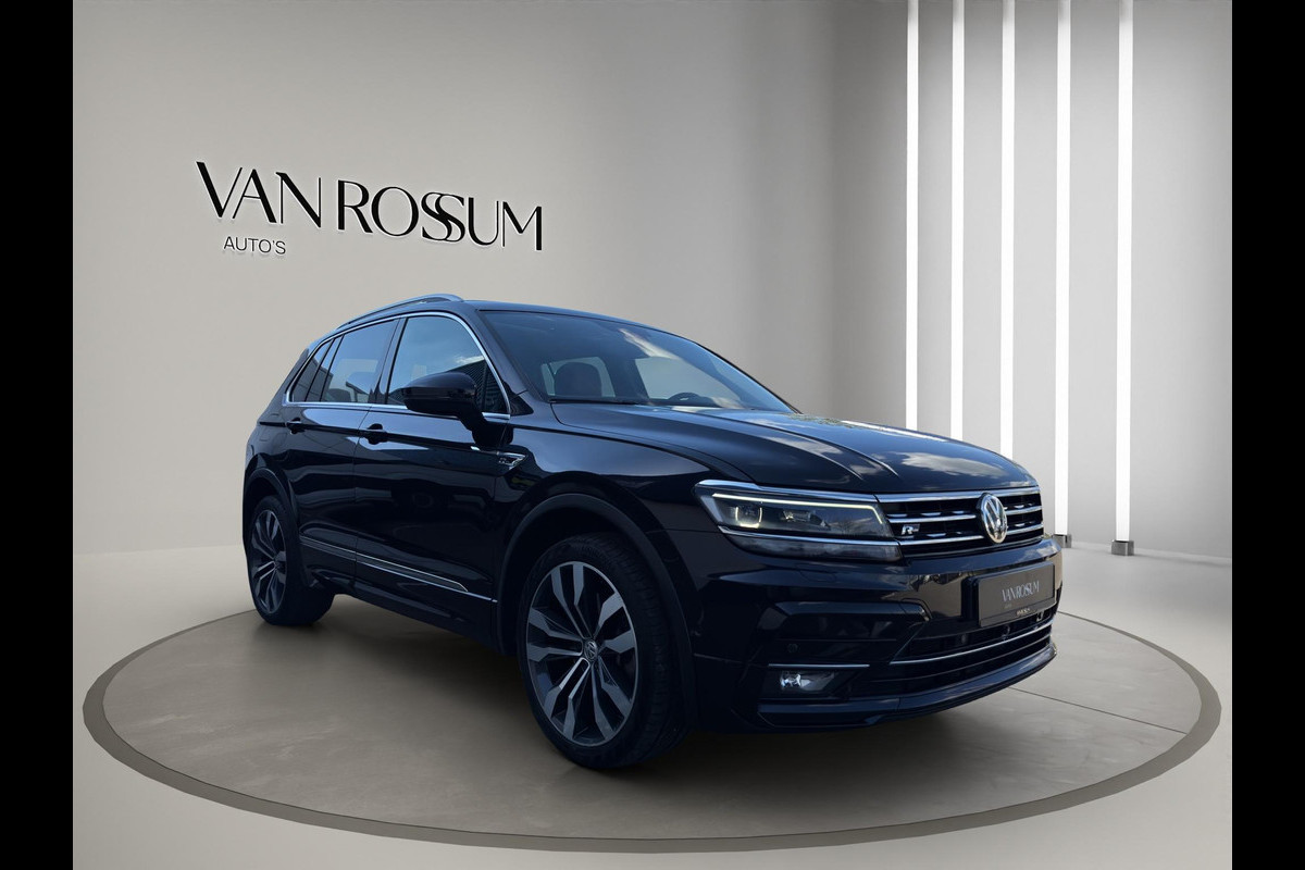Volkswagen Tiguan 2.0 TSI 4Motion Highline Business R-Line Exterieur | Pano | Leder Elektr. stoelen en verw.| 20"| Digitaal Display |