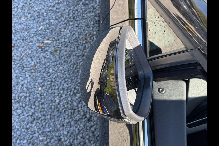 Volkswagen Golf e-HYBRID PHEV 204PK DSG STYLE CAMERA/NAVI/STUURVERW.