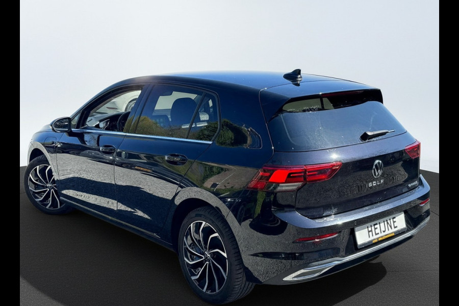 Volkswagen Golf e-HYBRID PHEV 204PK DSG STYLE CAMERA/NAVI/STUURVERW.