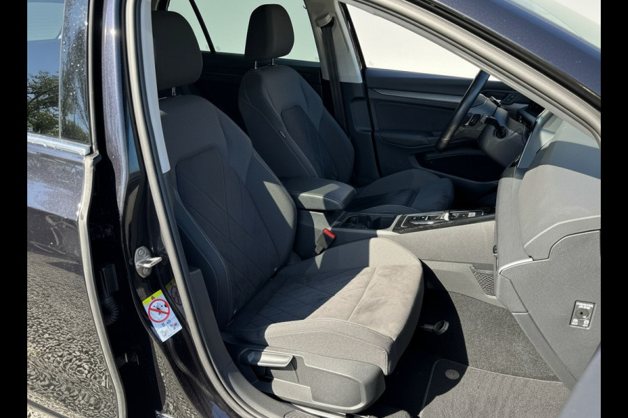 Volkswagen Golf e-HYBRID PHEV 204PK DSG STYLE CAMERA/NAVI/STUURVERW.