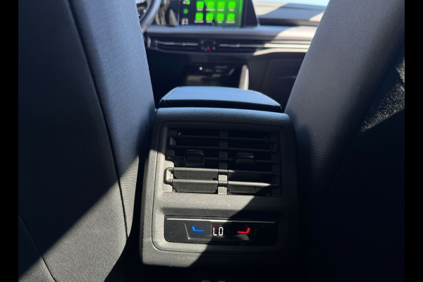 Volkswagen Golf e-HYBRID PHEV 204PK DSG STYLE CAMERA/NAVI/STUURVERW.