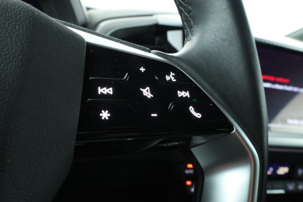 Audi Q4 e-tron 45 quattro S edition 77 kWh 265PK, S-line! Leer, Climate,