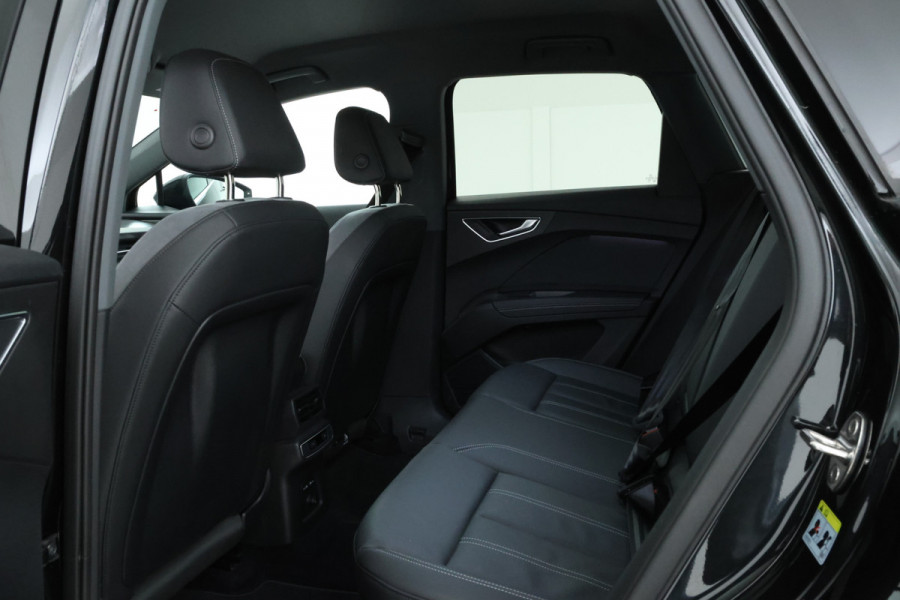 Audi Q4 e-tron 45 quattro S edition 77 kWh 265PK, S-line! Leer, Climate,