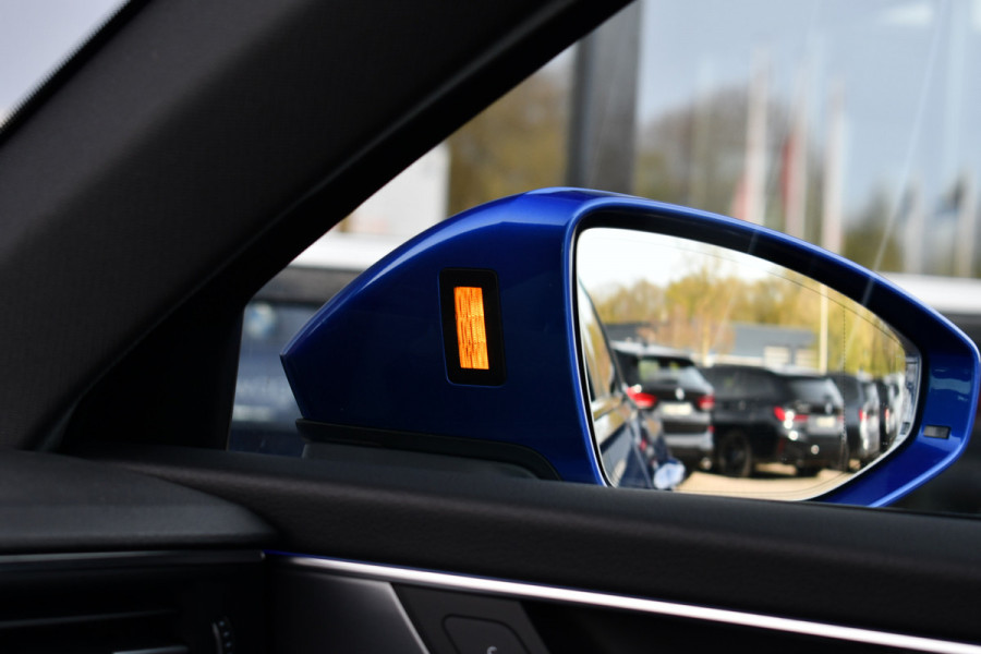 Audi A6 Limousine 55 TFSI e quattro Competition Pano Ultra-blau HUD ACC B&O